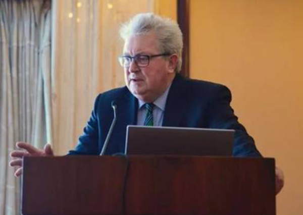 德學(xué)者：美國(guó)關(guān)閉互聯(lián)網(wǎng)根服務(wù)器就能影響到中國(guó)？還是不要做夢(mèng)了